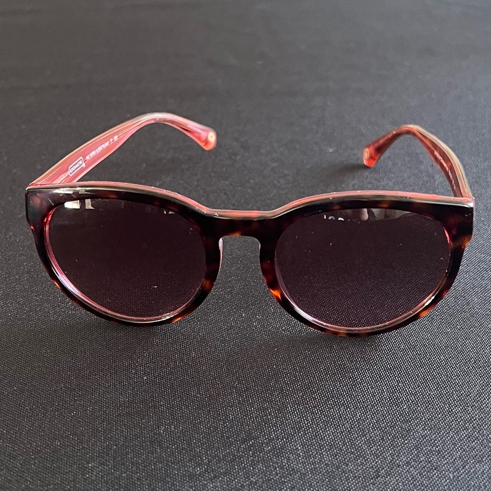 🕶️COACH Kylie Tortoise & Raspberry Sunglasses🕶️